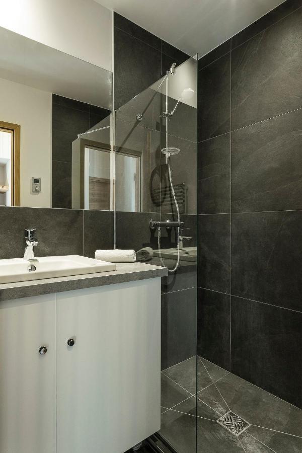 Apartment Trabets 2 - Alpes Travel - Les Houches - Sleeps 8 Екстериор снимка